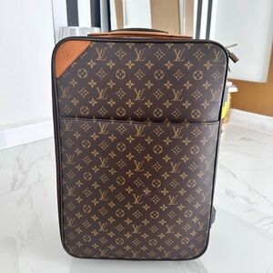 ❤️Louis Vuitton Pegase 60 carry on wheels travel vintage luggage w hang cover